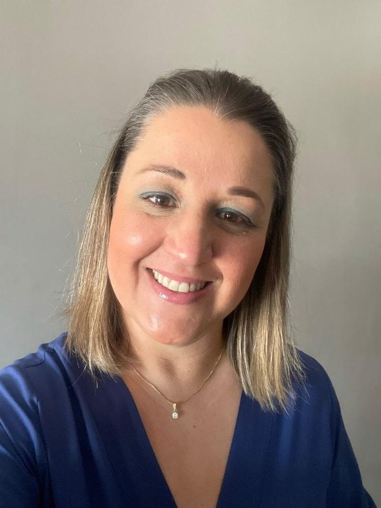 Vanessa Mondin (Terapeuta Barras de Access e graduanda em Psicologia